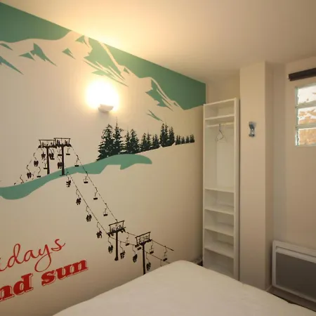 Apartment T3 Avec Jardin Privatif Et Wifi A Mont-dore, Renove, Parking Et Garage Inclus - Fr-1-608-37 *