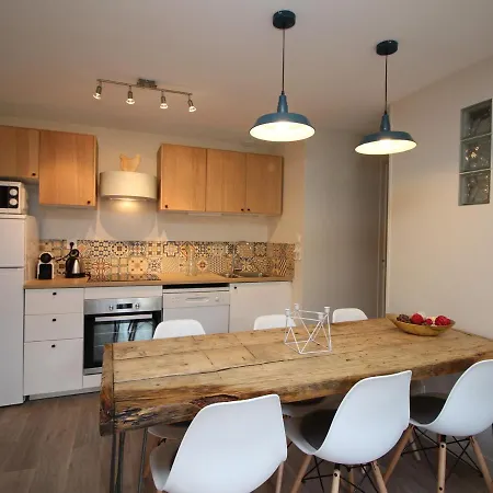 T3 Avec Jardin Privatif Et Wifi A Mont-dore, Renove, Parking Et Garage Inclus - Fr-1-608-37 Apartment Le Mont-Dore